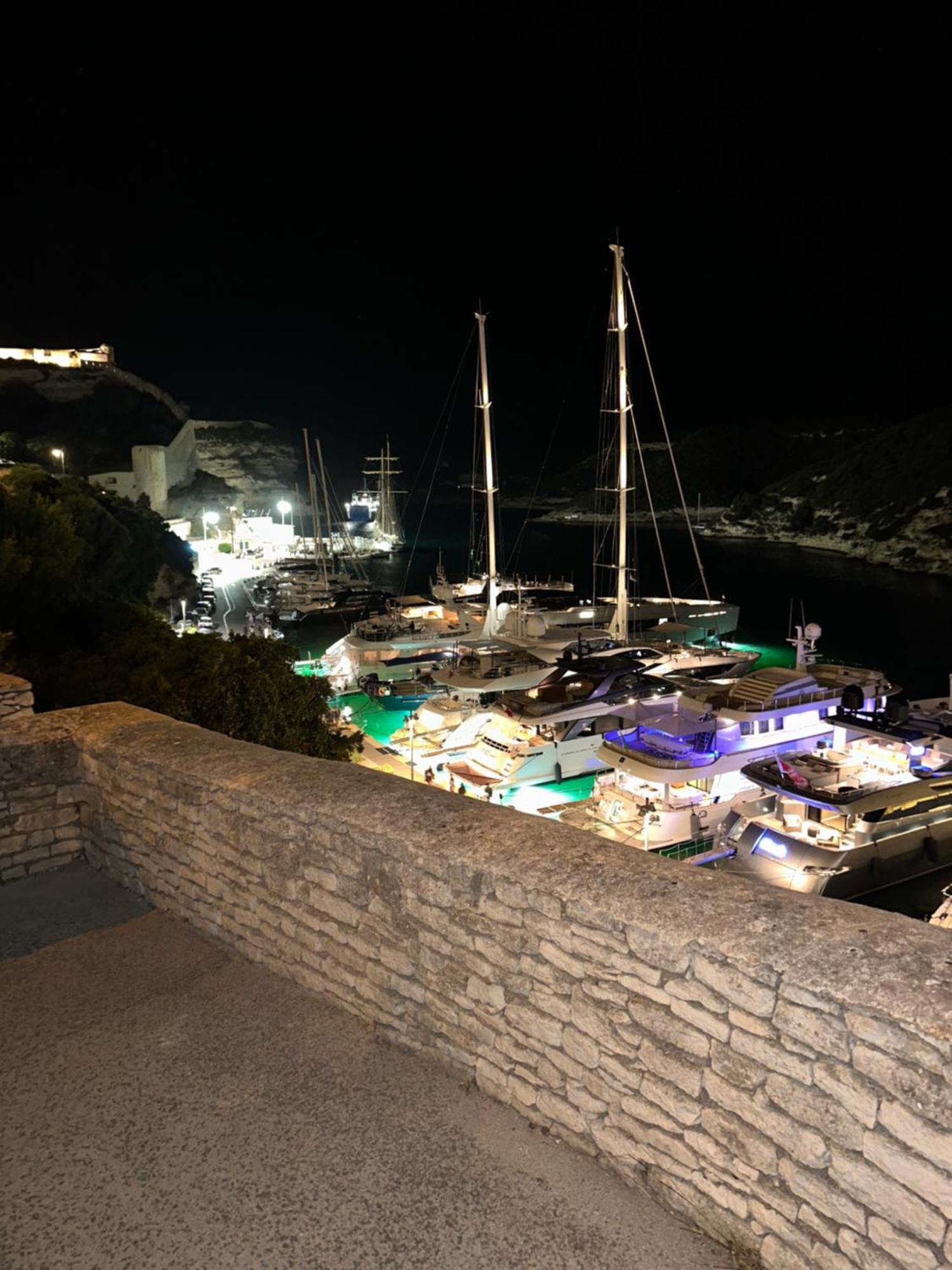 Entre Ciel Et Mer Hotel ボニファシオ エクステリア 写真